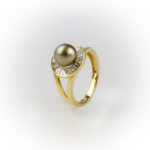 18k yellow gold Tahitian...