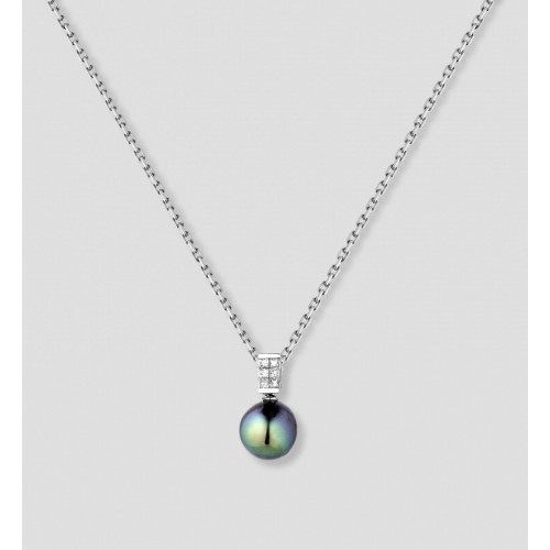 Pendentif or gris 18 carats...